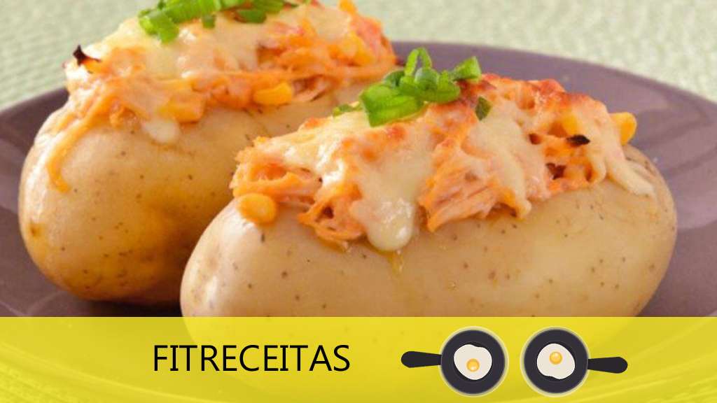 Deliciosa Batata Recheada com Frango Desfiado: Um Prato Recheado de Sabor