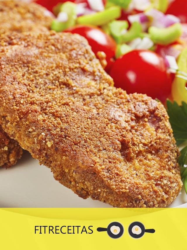  Essa receita de filé de frango empanado fit é uma opção saudável e deliciosa para incluir no seu cardápio. Utilizando farinha de aveia e farinha de linhaça.