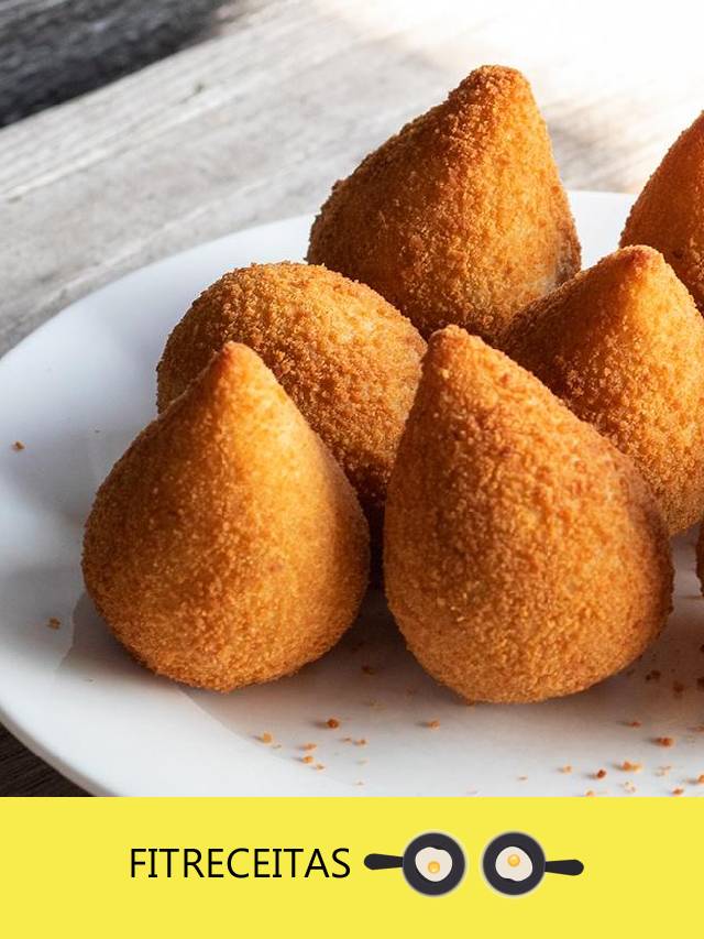  A coxinha de batata doce fit é uma versão saudável e deliciosa do petisco tradicional. Ela é perfeita para quem deseja saborear um salgado saboroso sem sair da dieta. Aqui está a receita: